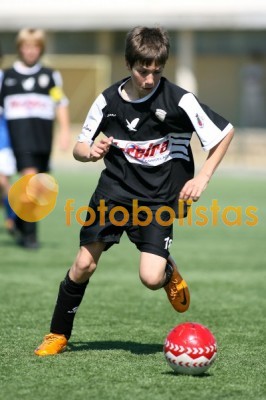 Feirense-Oliveira do Bairro Infantis B