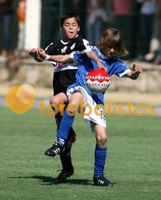 Feirense-Oliveira do Bairro Infantis B
