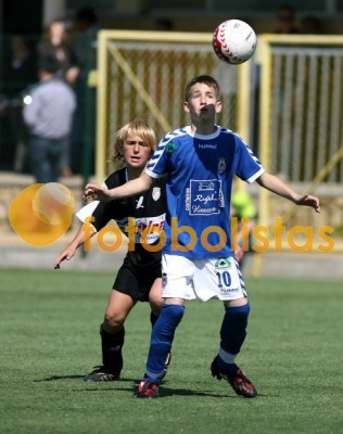 Feirense-Oliveira do Bairro Infantis B