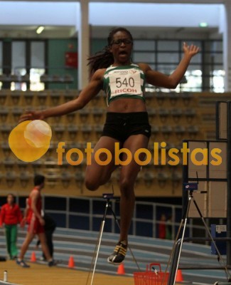 Atletismo em pista coberta