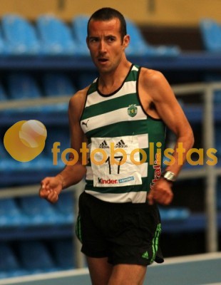 Atletismo em pista coberta