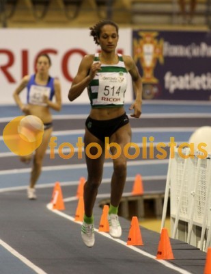 Atletismo em pista coberta