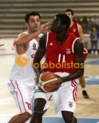 Oliveirense-Benfica